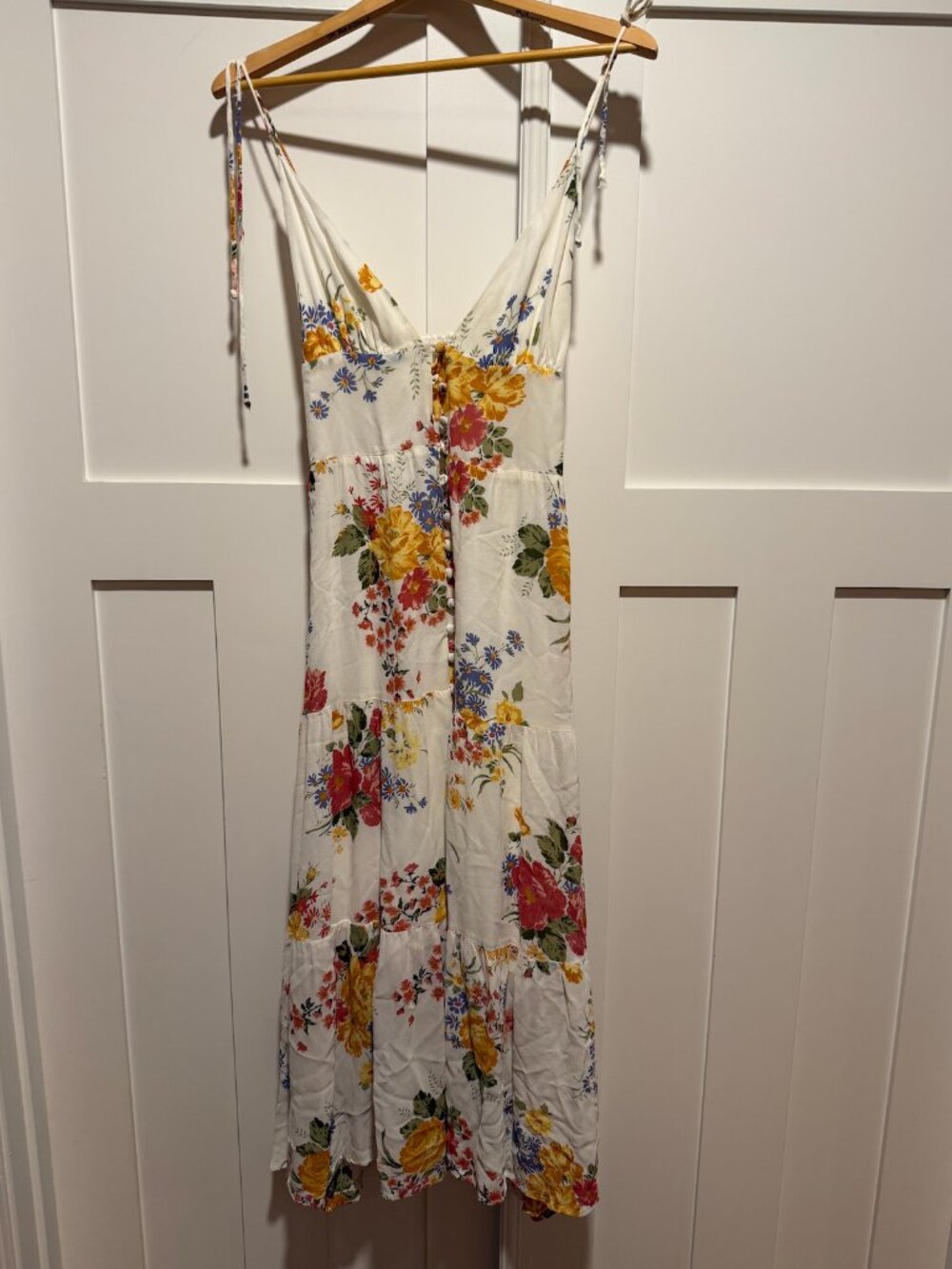 Reformation Jaden Dress Size 6 in Bouquet RARE - Picture 2 of 5